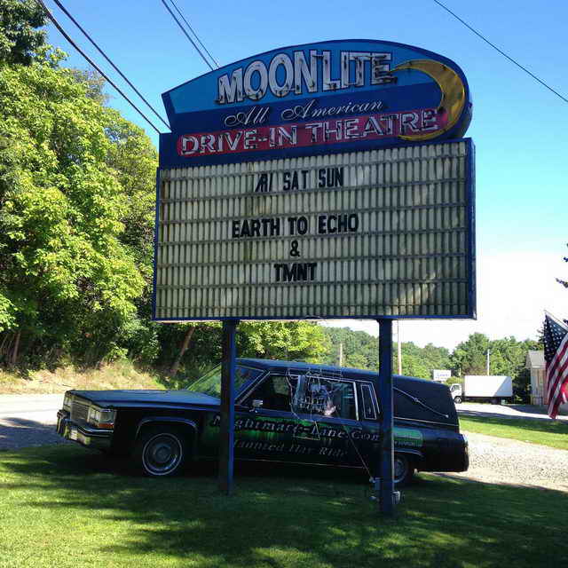 Moonlite Drive-In